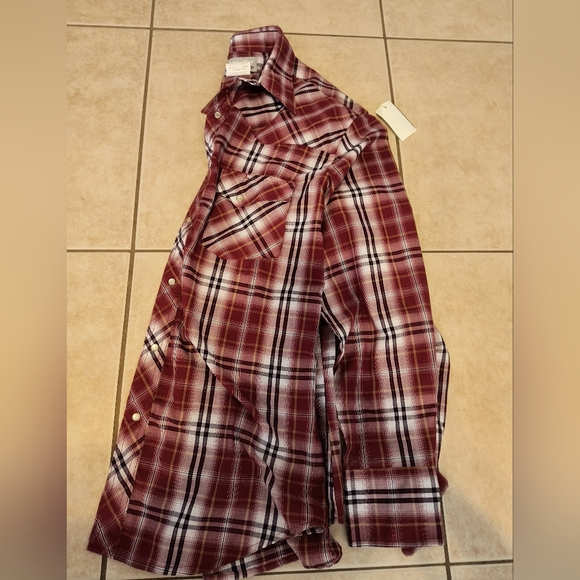 Red Plaid Button-Up Shirt - Picture 2 of 4